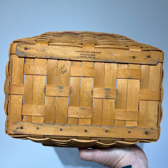 Longaberger Woven Traditions Bread Basket, Made in Ohio in 2001 - Picture 5 of 5